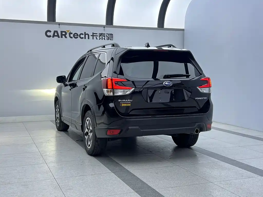 Subaru Forester 2022