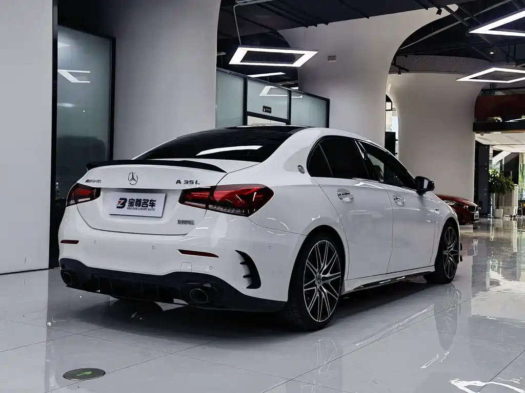 Mercedes-Benz A-Class AMG 2022 — фото 12