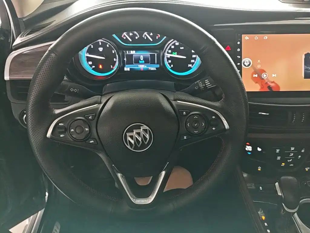 Buick Envision Plus 2017 — фото 11
