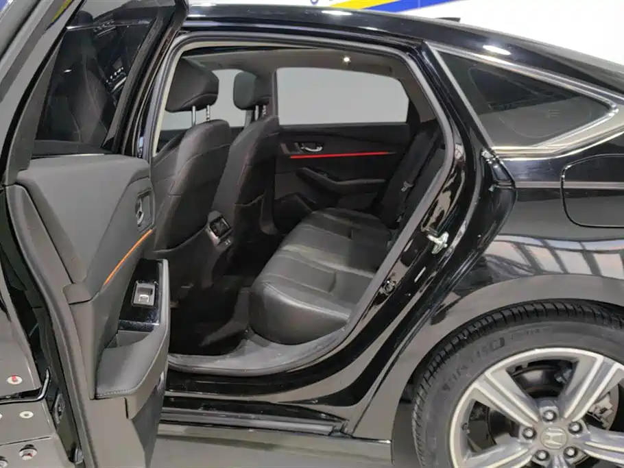 Honda Accord 2024 — фото 11
