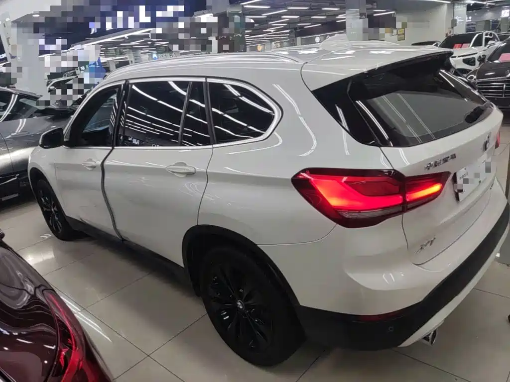BMW X1 2021
