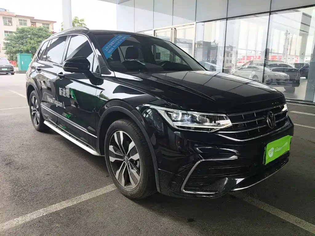 Volkswagen Tiguan L 2025
