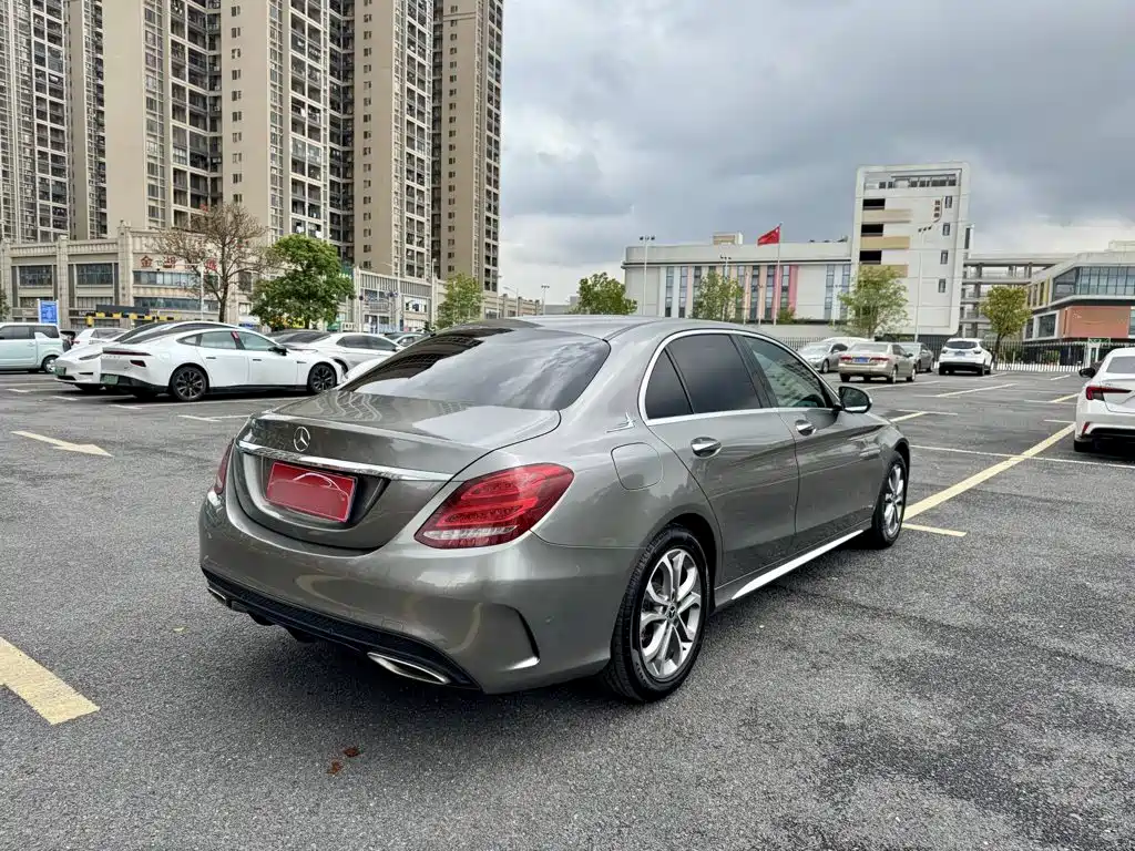 Mercedes-Benz C-Class 2018