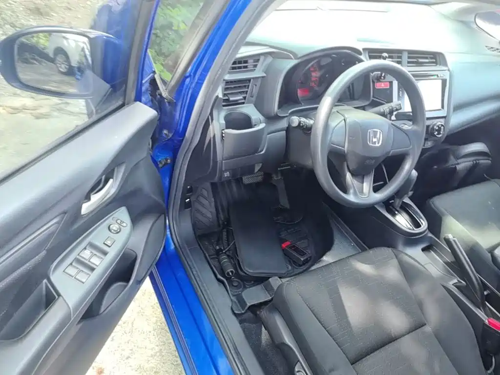 Honda Fit 2017 — фото 16