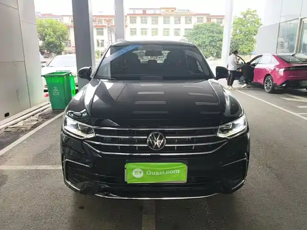 Volkswagen Tiguan L 2025