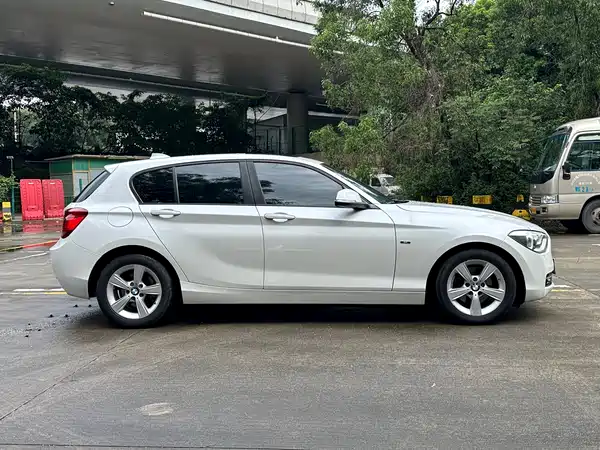 BMW 1 Series 2015