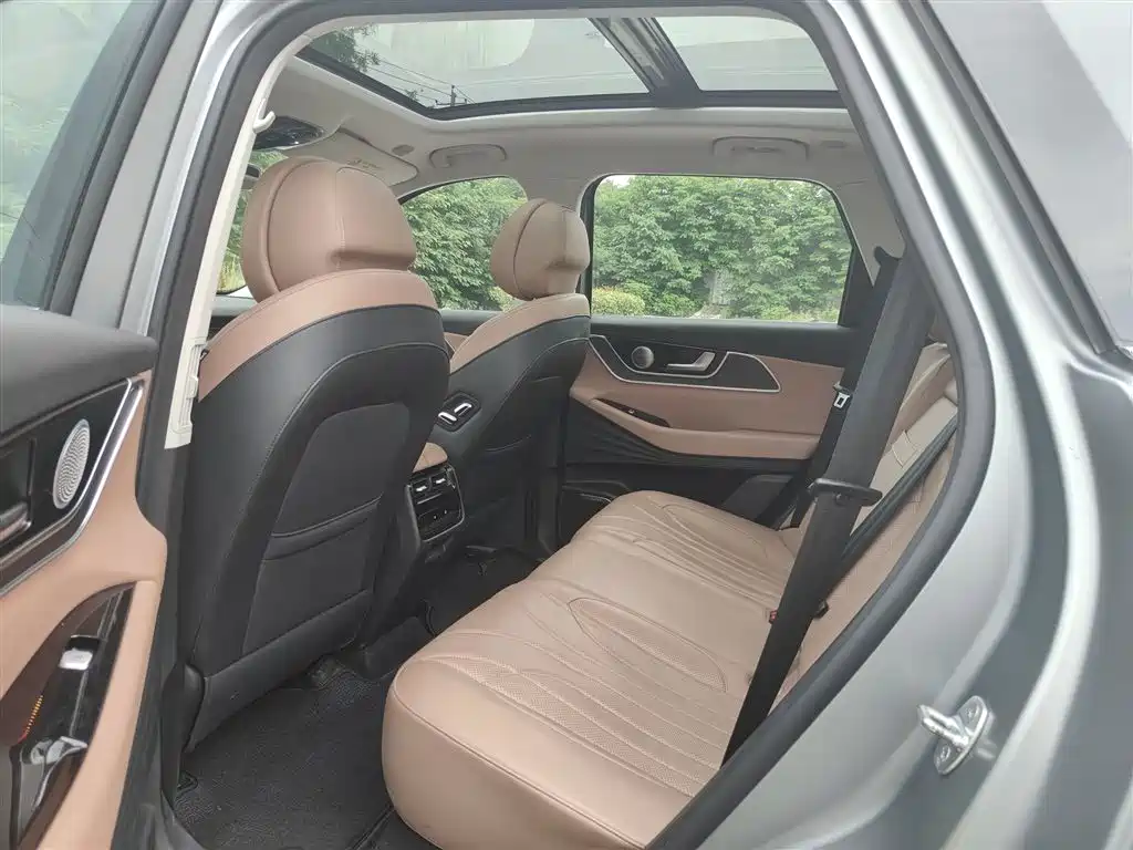 Chery Tiggo 8L 2024 — фото 15