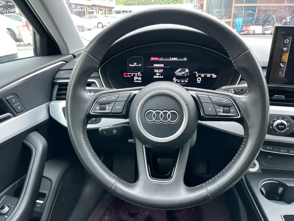 Audi A4L 2021 — фото 13