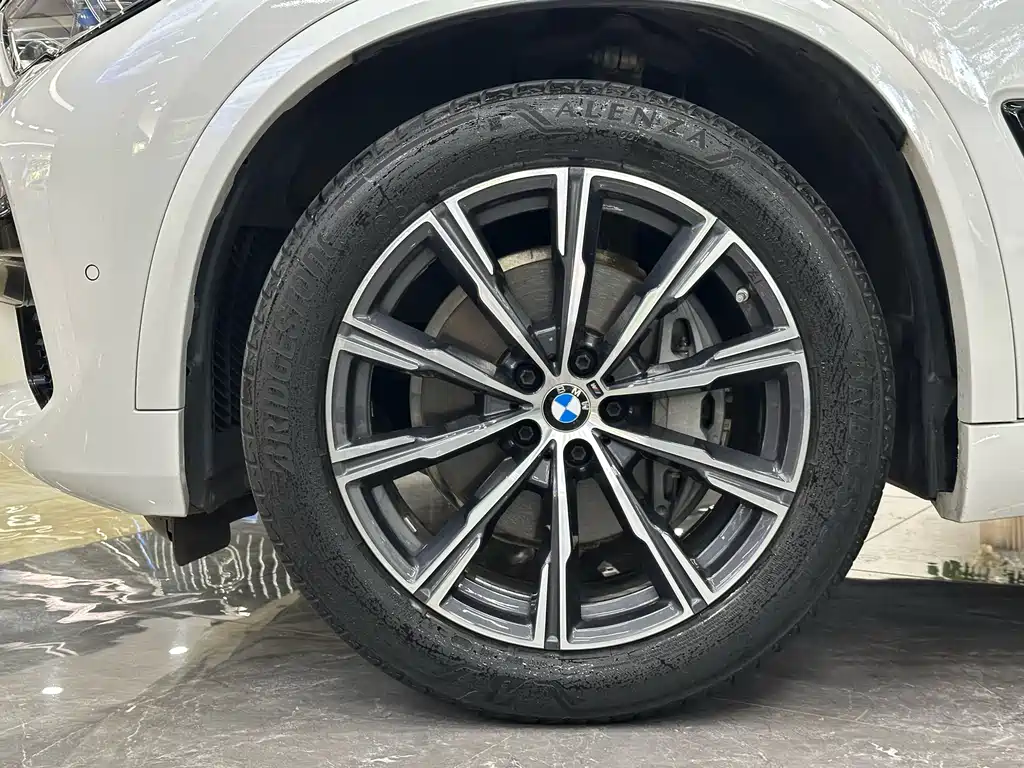 BMW X5 2019 — фото 8