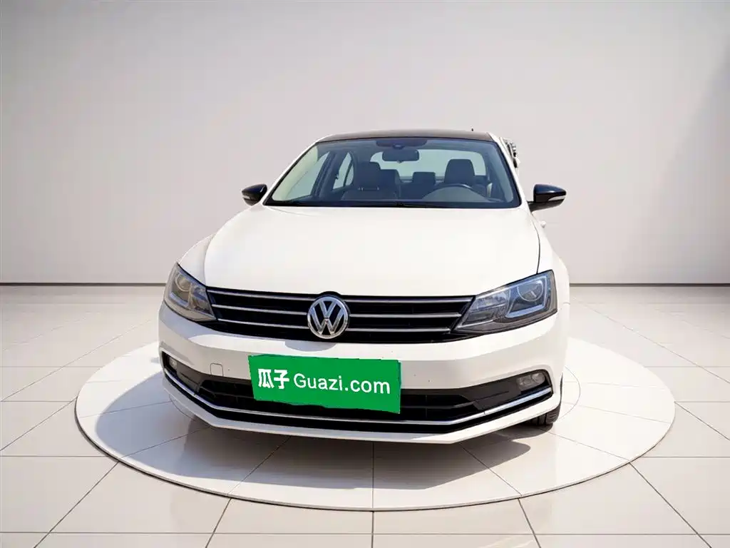 Volkswagen Sagitar 2016 — фото 24