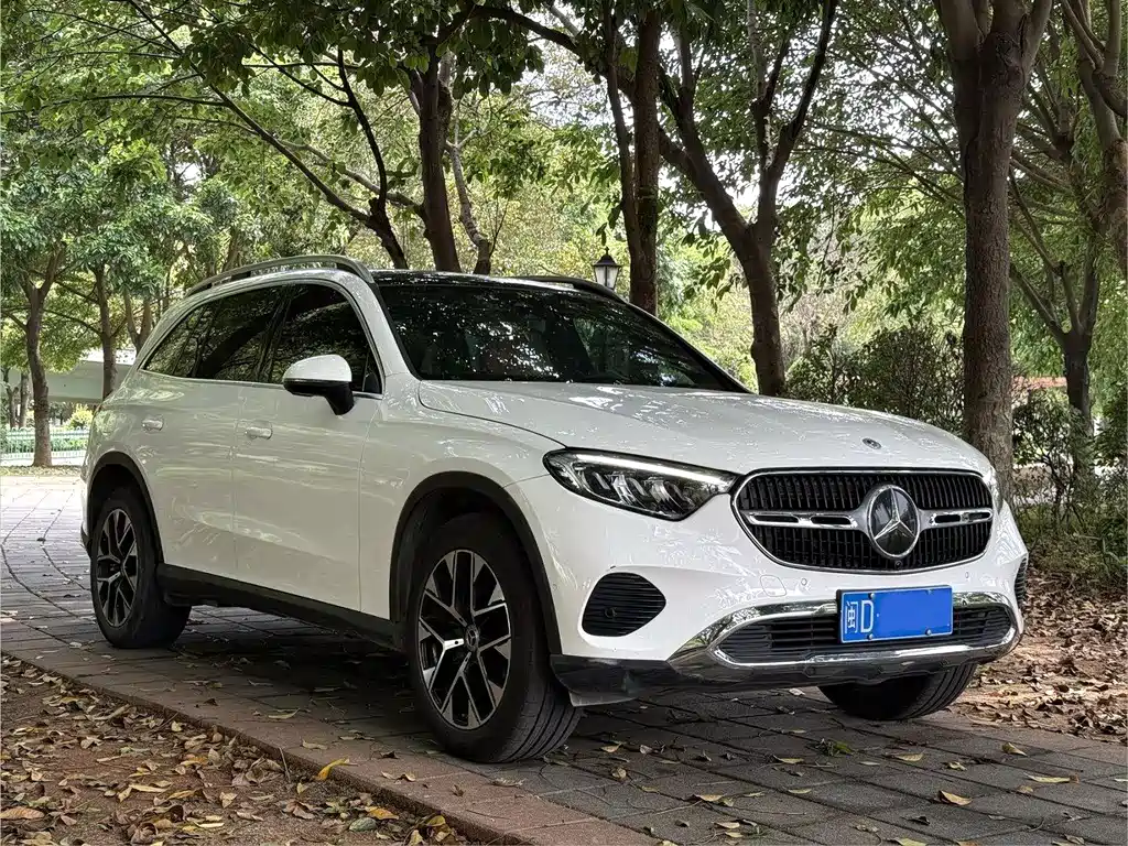 Mercedes-Benz GLC 2023 — фото 2