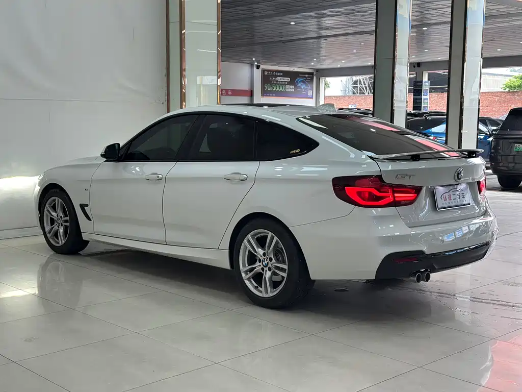 BMW 3 Series GT 2021 — фото 18