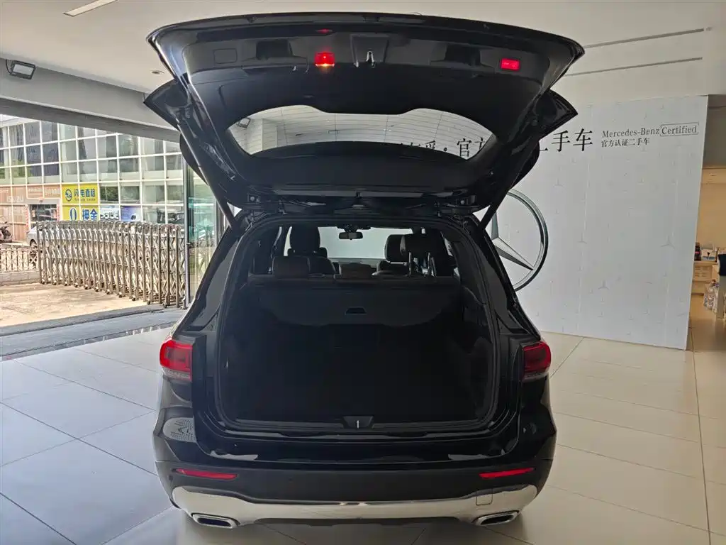 Mercedes-Benz GLB 2023 — фото 6