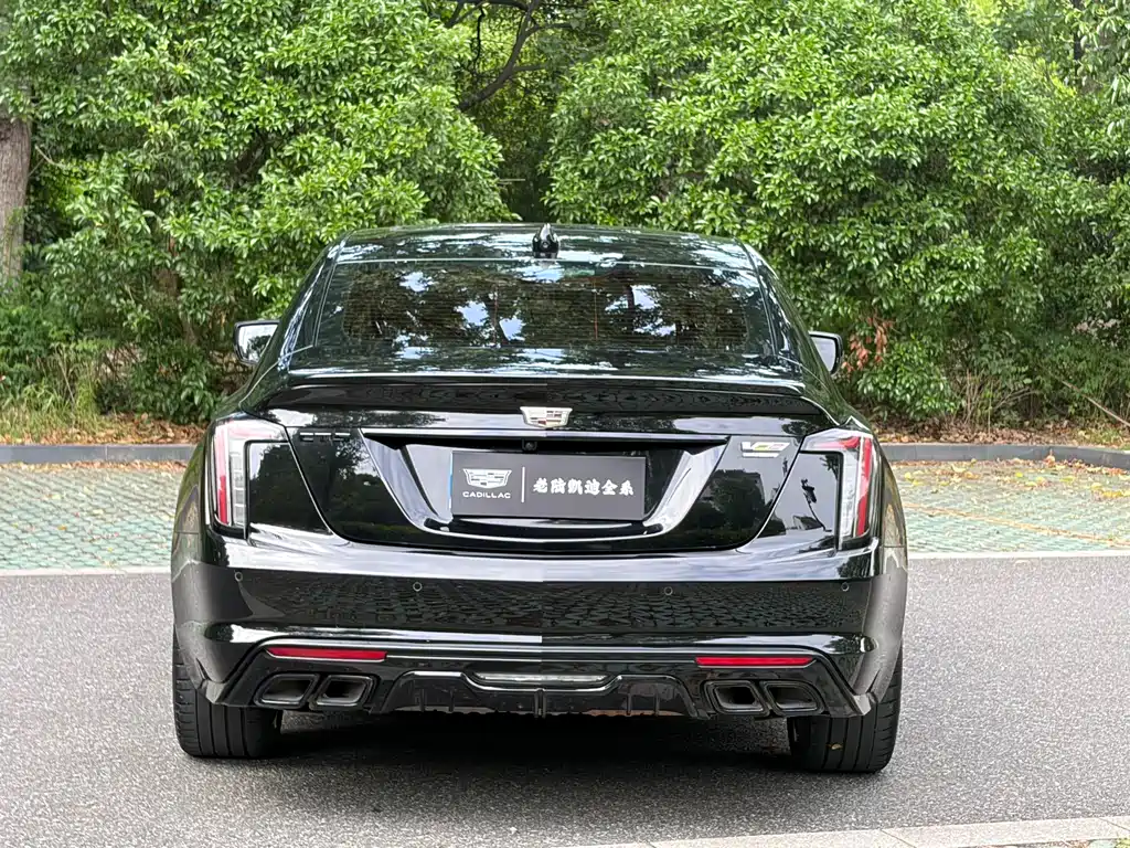 Cadillac CT5 2023 — фото 7