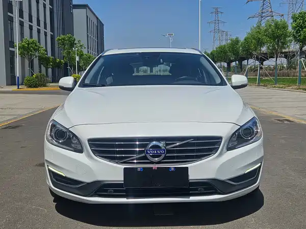 Volvo V60 2013