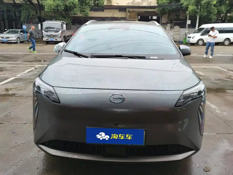 Aion Y 2025