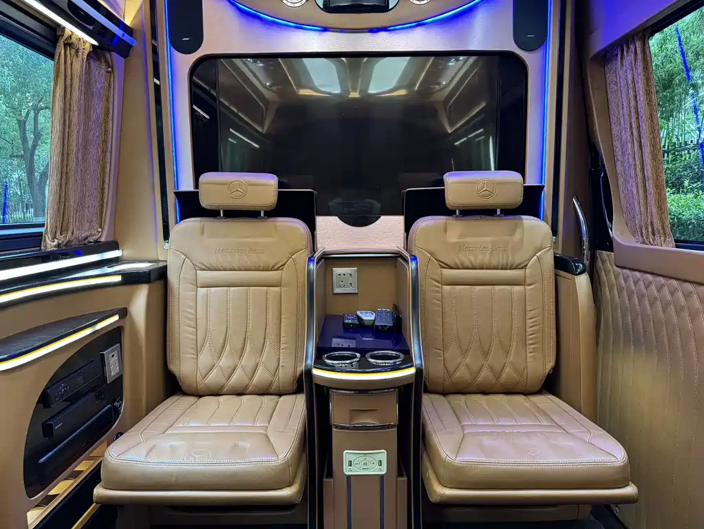 Mercedes-Benz Sprinter 2017 — фото 17