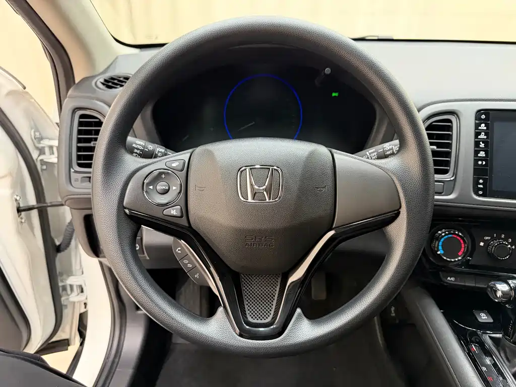 Honda Vezel 2022 — фото 10