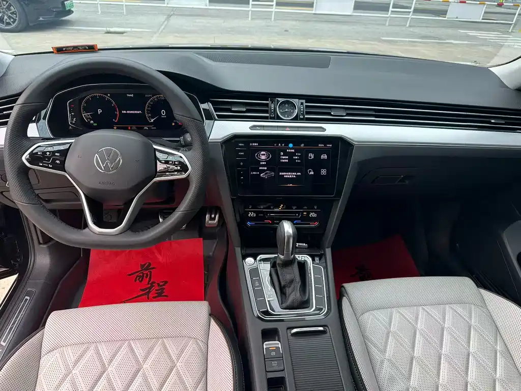 Volkswagen Magotan 2025