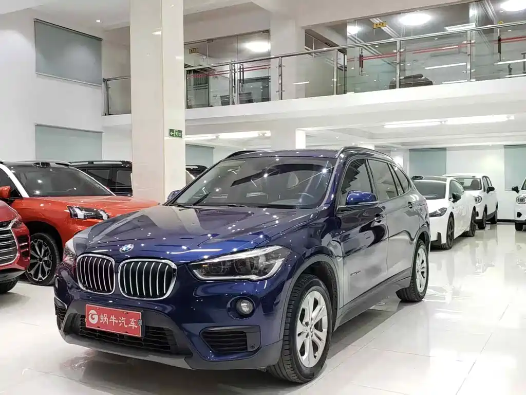 BMW X1 2016 — фото 1