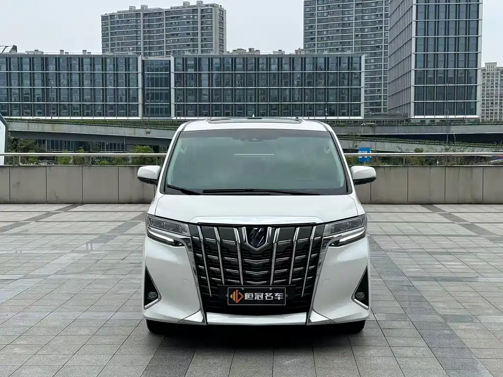 Toyota Alphard 2022 — фото 2