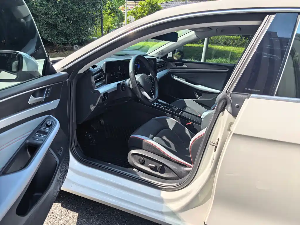 Volkswagen Lamando 2023