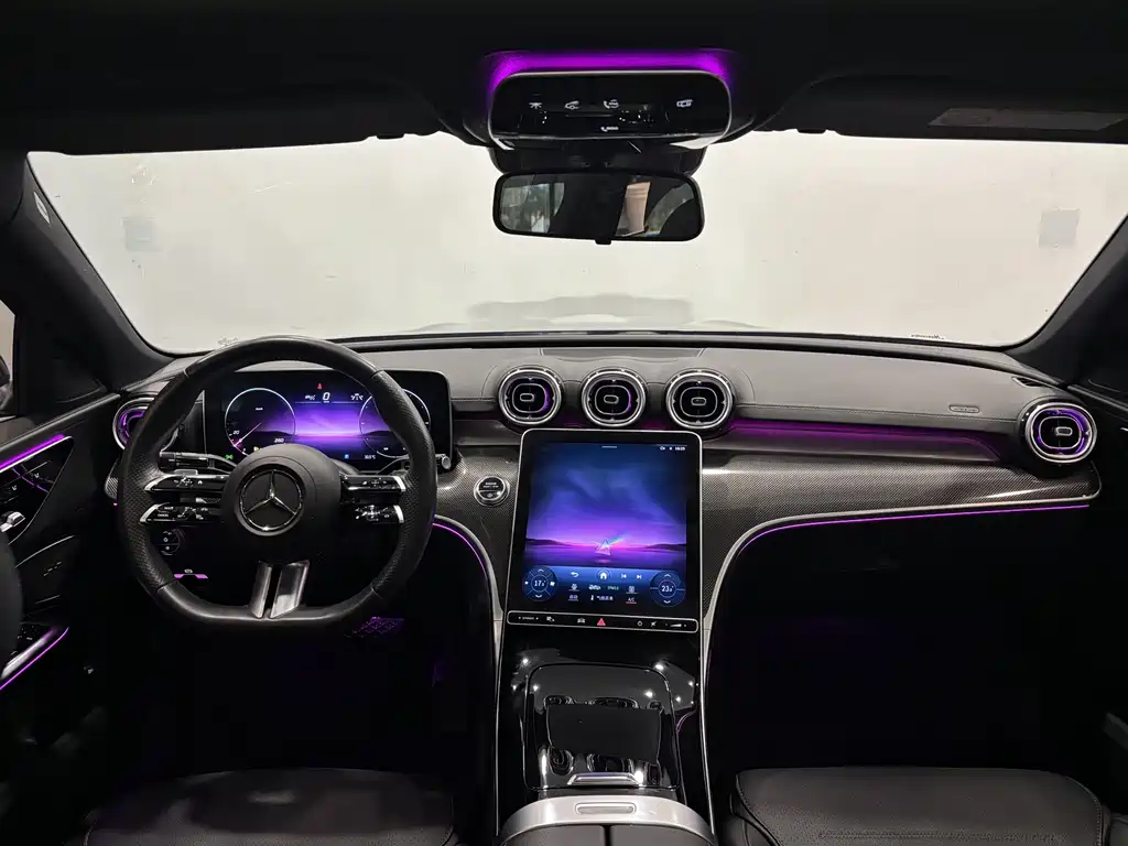 Mercedes-Benz C-Class 2023 — фото 13