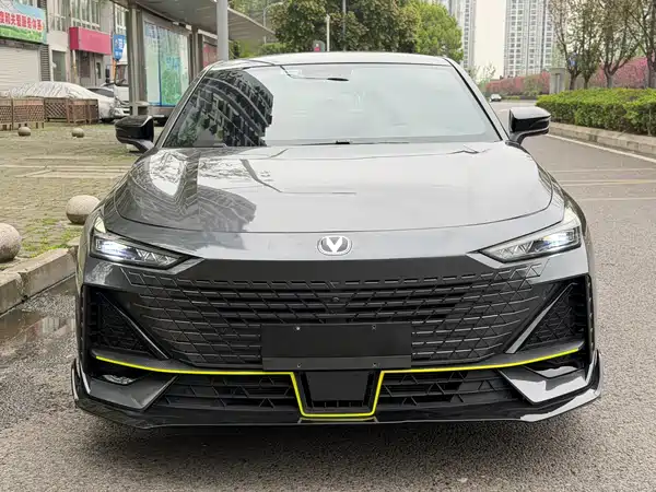Changan UNI-V 2022
