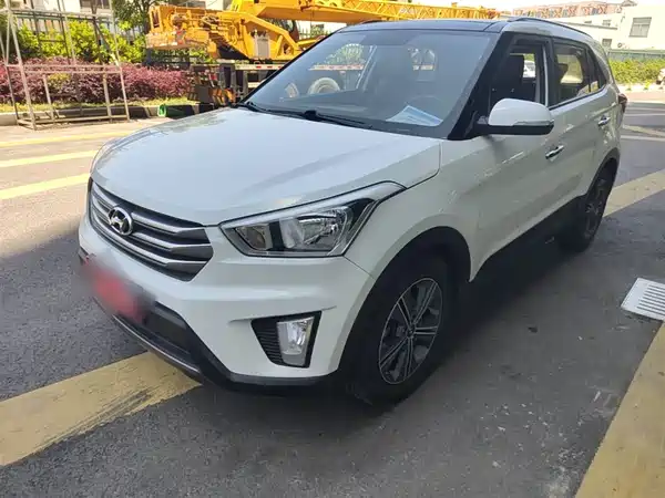 Hyundai ix25 2015
