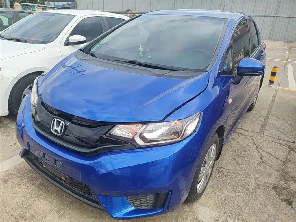 Honda Fit 2017 — фото 1