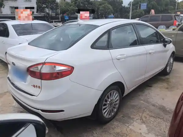 Ford Fiesta 2013