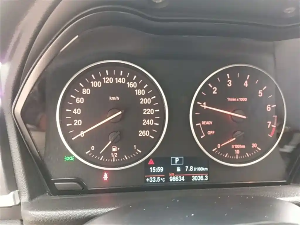 BMW 2 Series Active Tourer 2018 — фото 12