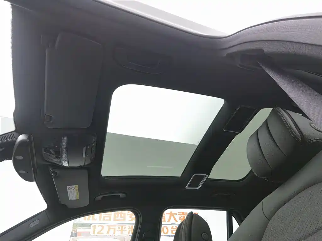 Mercedes-Benz GLC 2019 — фото 14