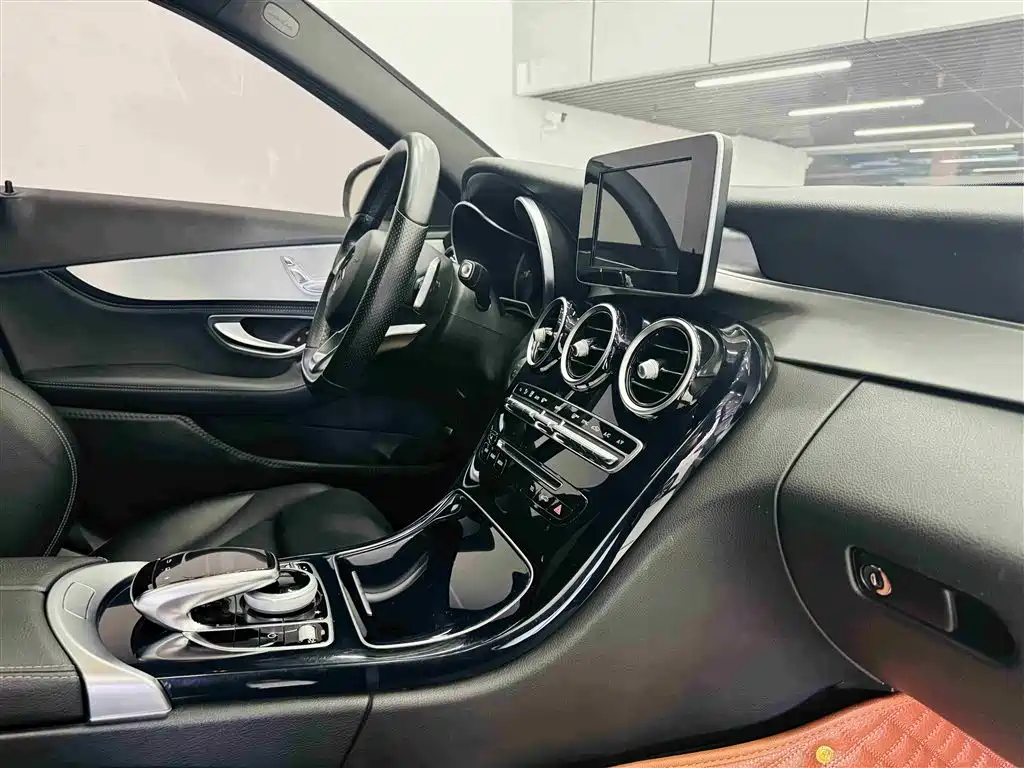 Mercedes-Benz C-Class 2016 — фото 28