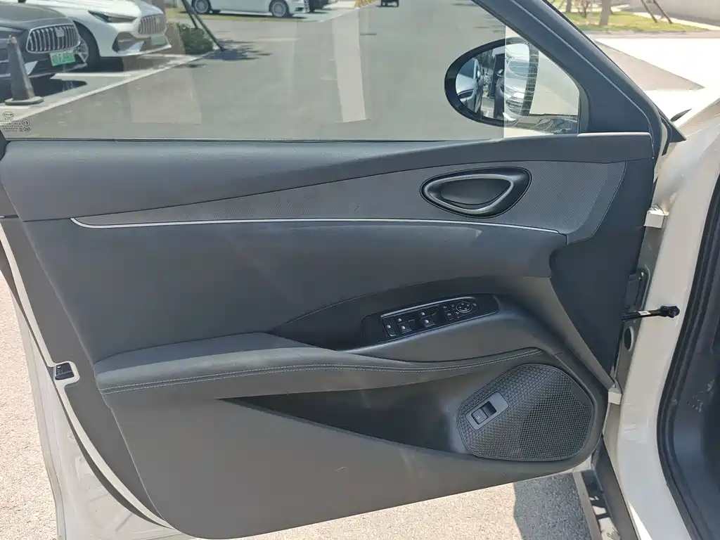 BYD Seal 06 DM-i Wagon 2025 — фото 14
