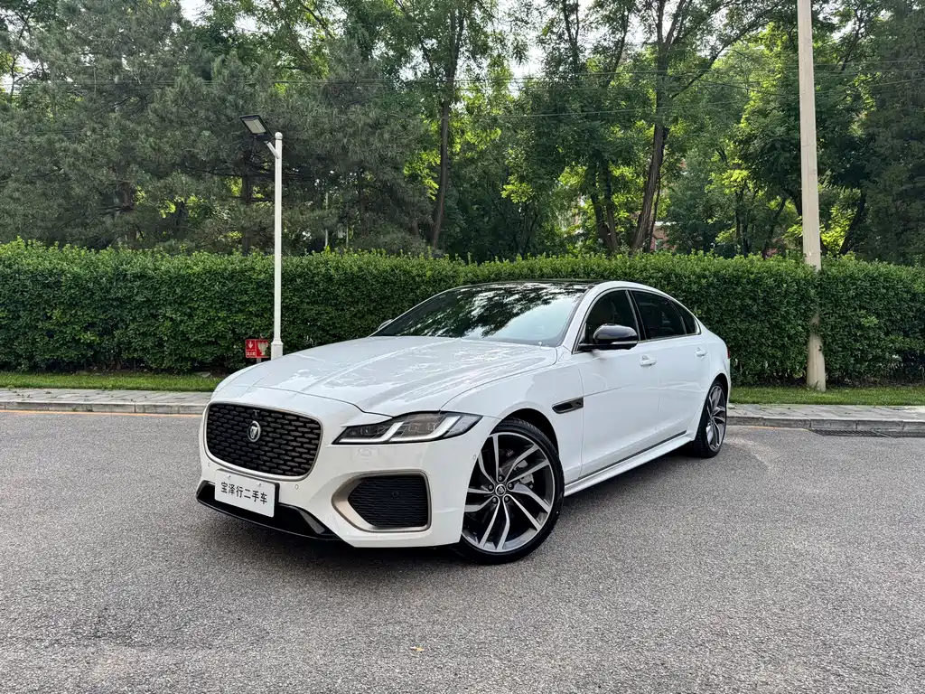Jaguar XFL 2024