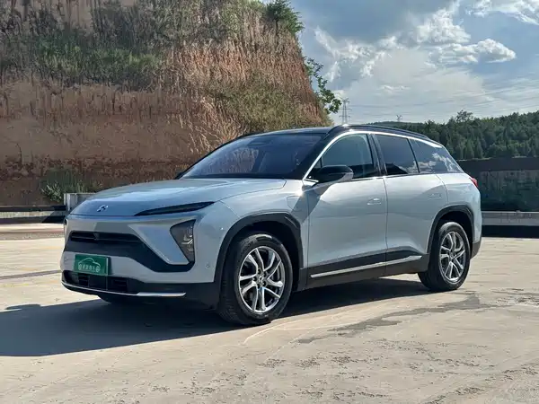 NIO ES6 2021