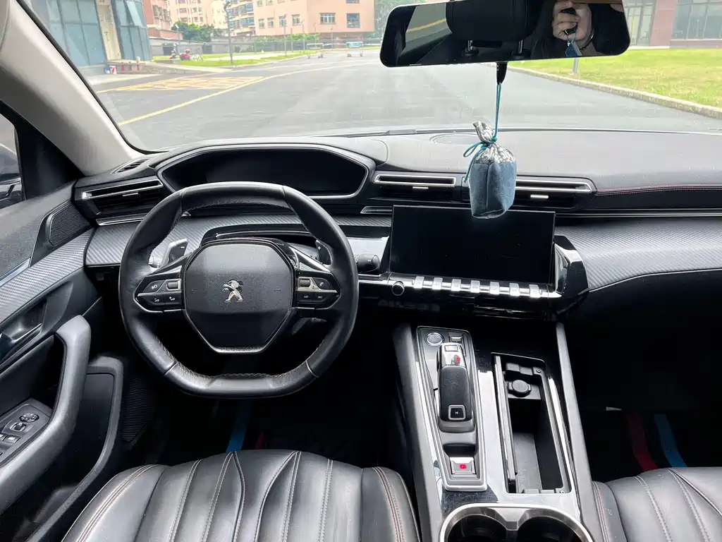 Peugeot 508 2022 — фото 13