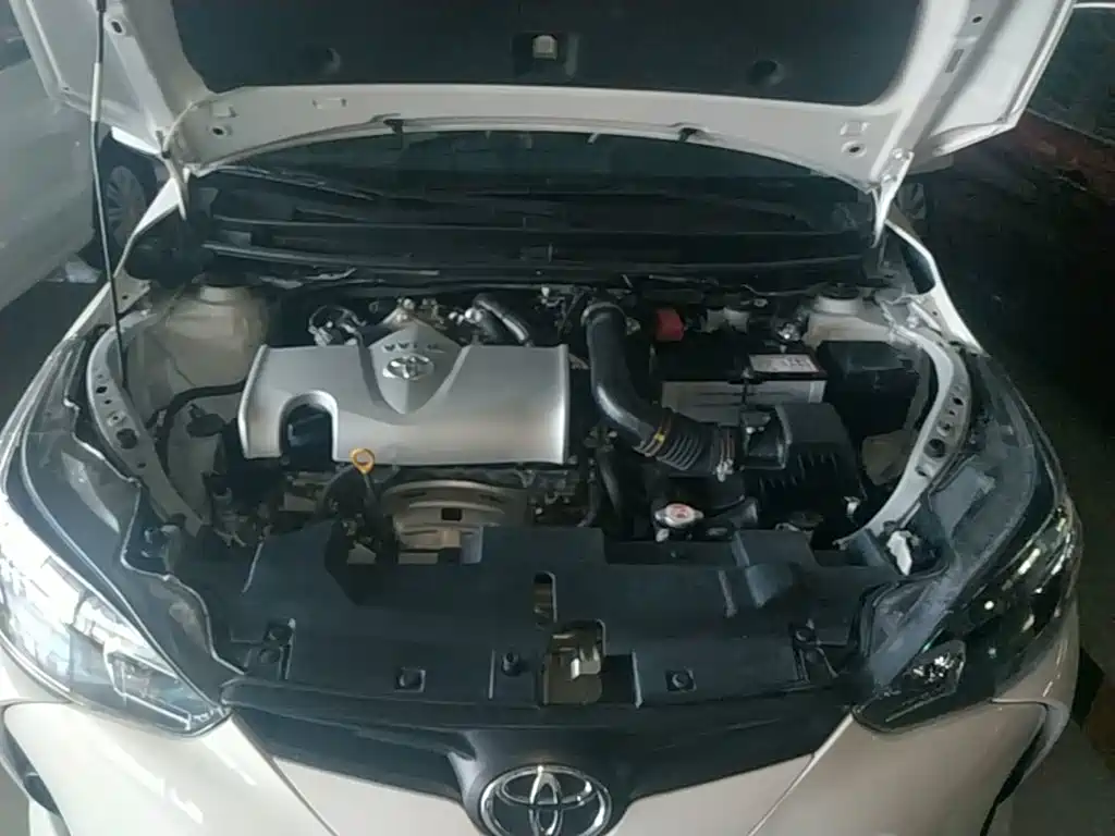 Toyota Yaris L 2020 — фото 20