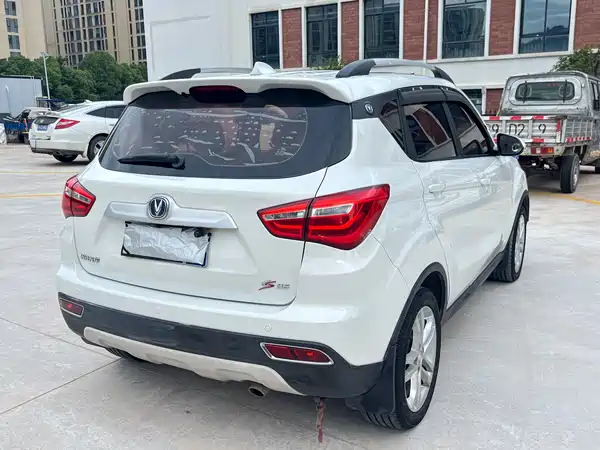 Changan CS35 2017