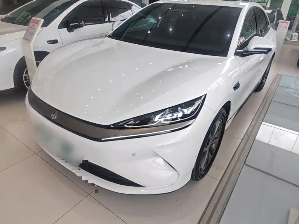BYD Qin L 2026 — фото 2