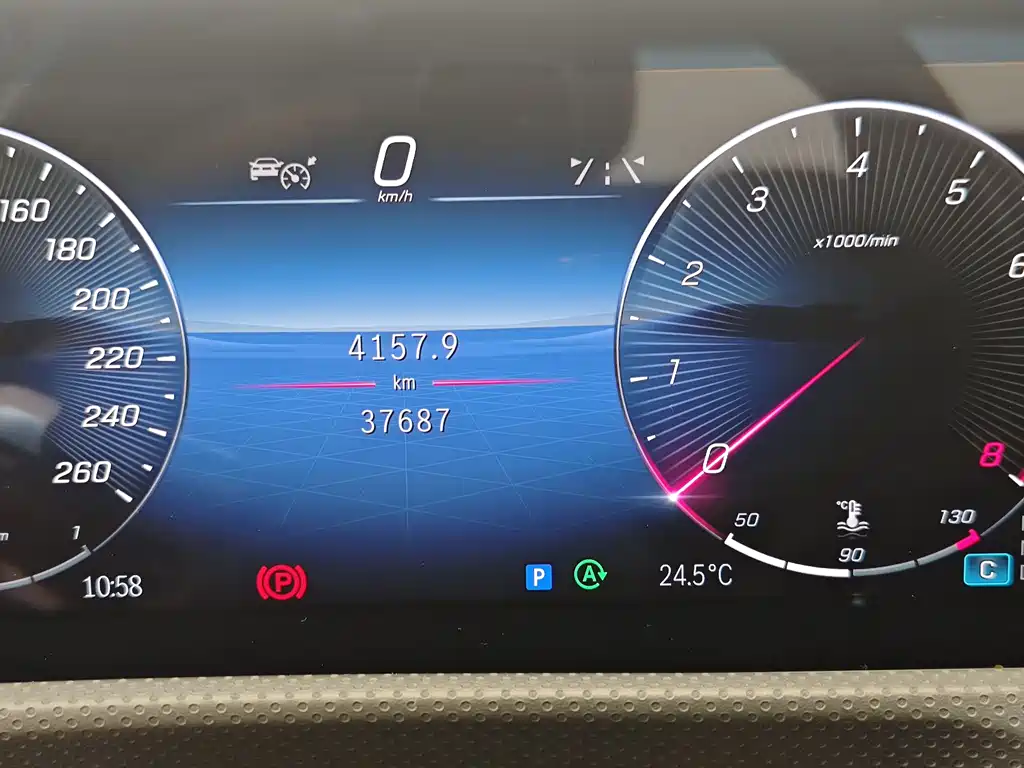 Mercedes-Benz A-Class 2024 — фото 15