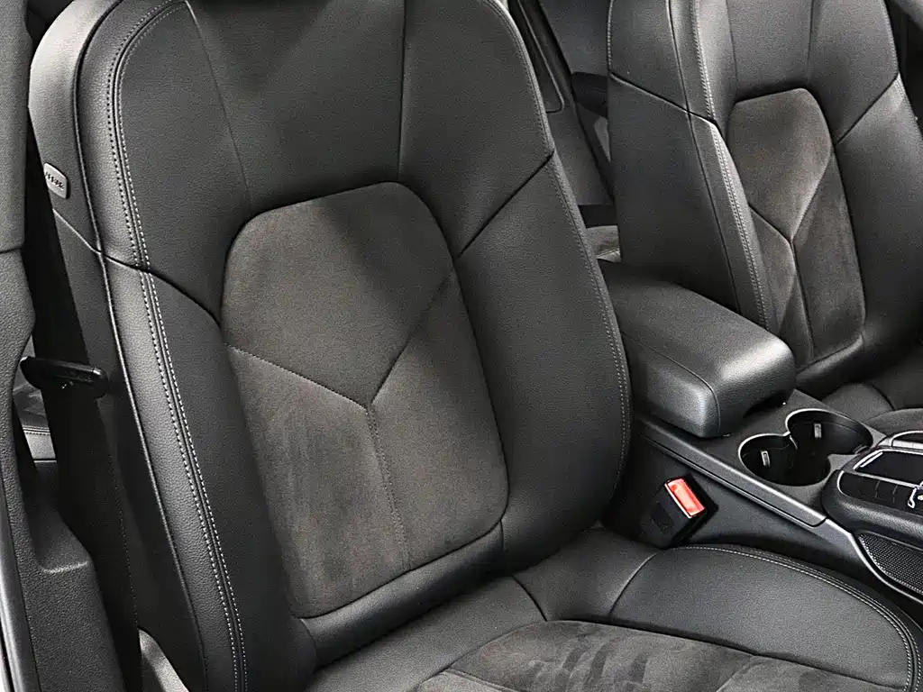 Porsche Macan 2017 — фото 16