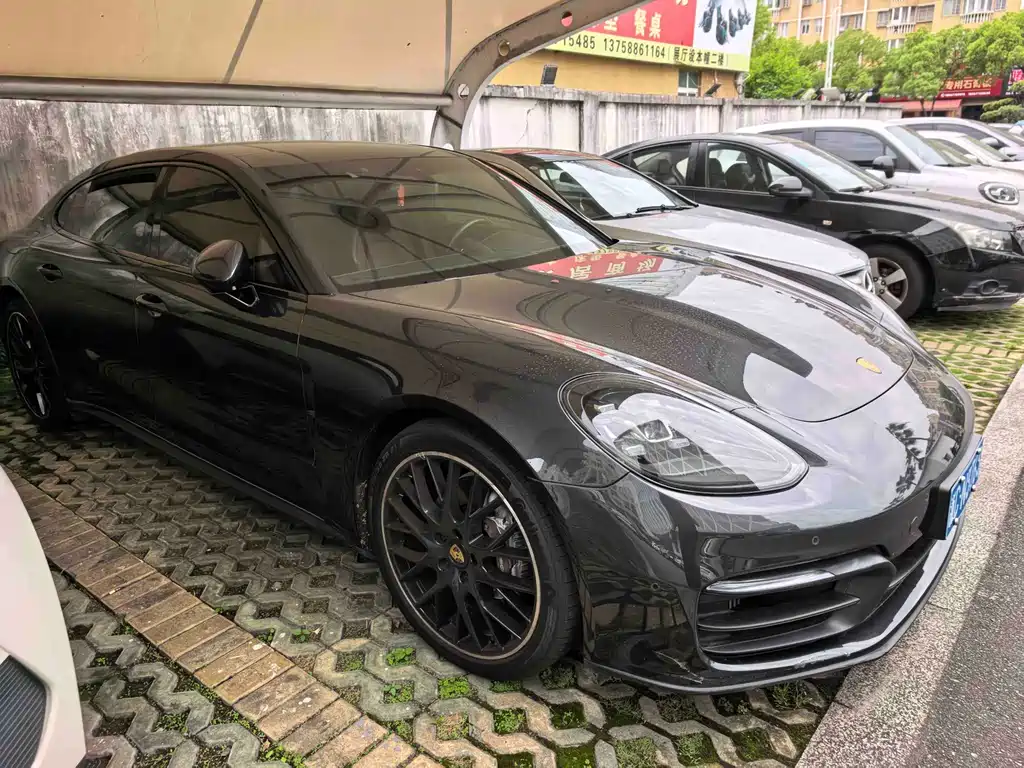 Porsche Panamera 2022 — фото 1