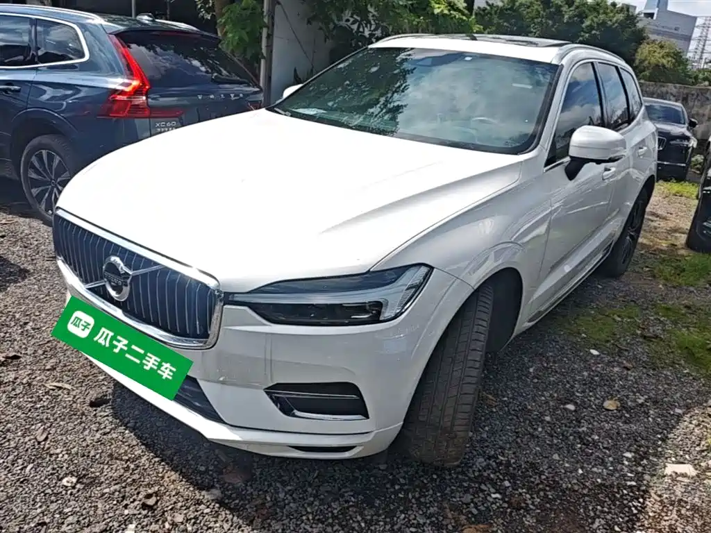Volvo XC60 2021 — фото 2