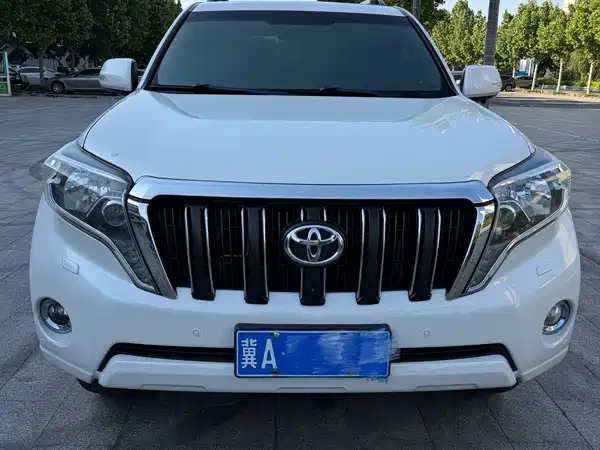 Toyota Prado 2016