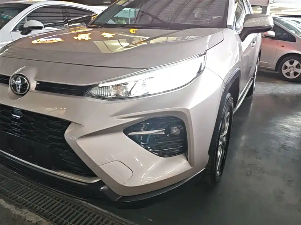 Toyota Wildlander 2023 — фото 24