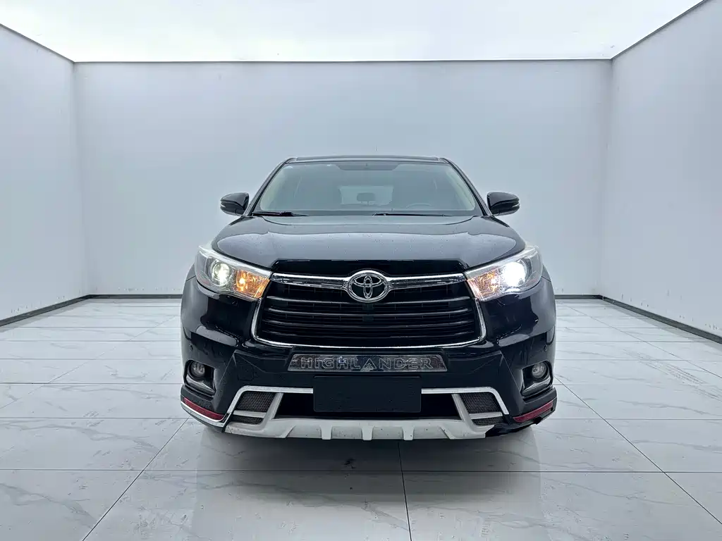 Toyota Highlander 2017 — фото 2