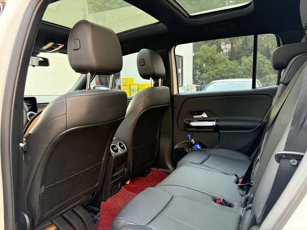 Mercedes-Benz GLB 2022