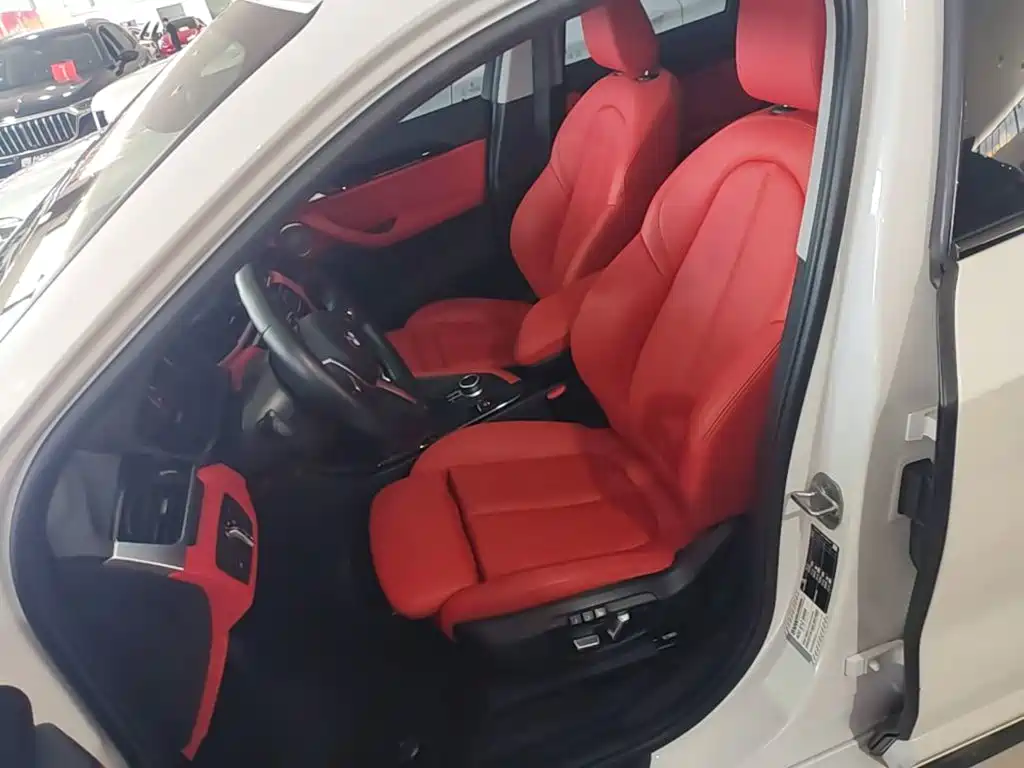 BMW X2 2022 — фото 15